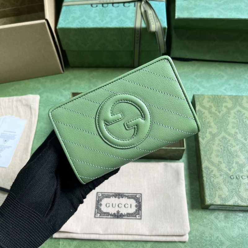 G*u*i wallets & purse